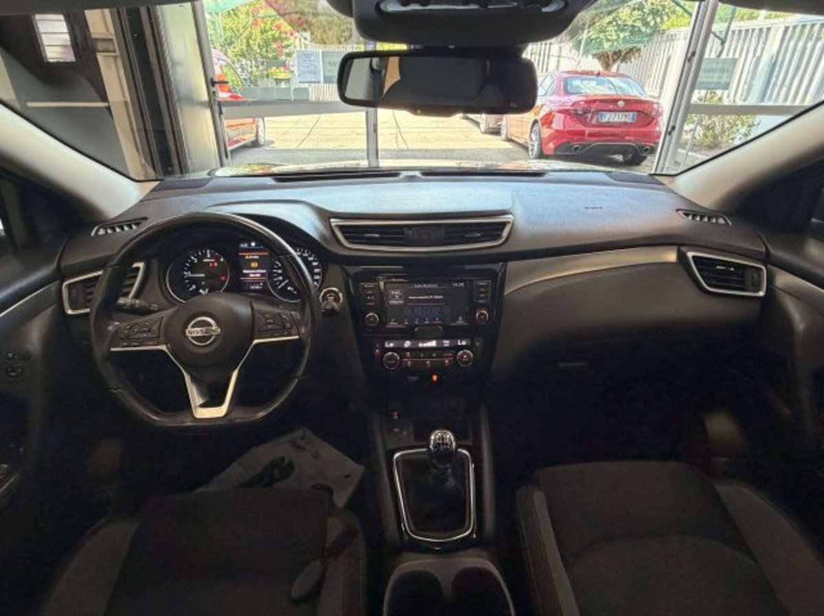 Nissan Qashqai 1.5 dCi 115 CV Tekna (6)