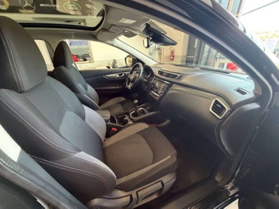 Nissan Qashqai 1.5 dCi 115 CV Tekna (8)