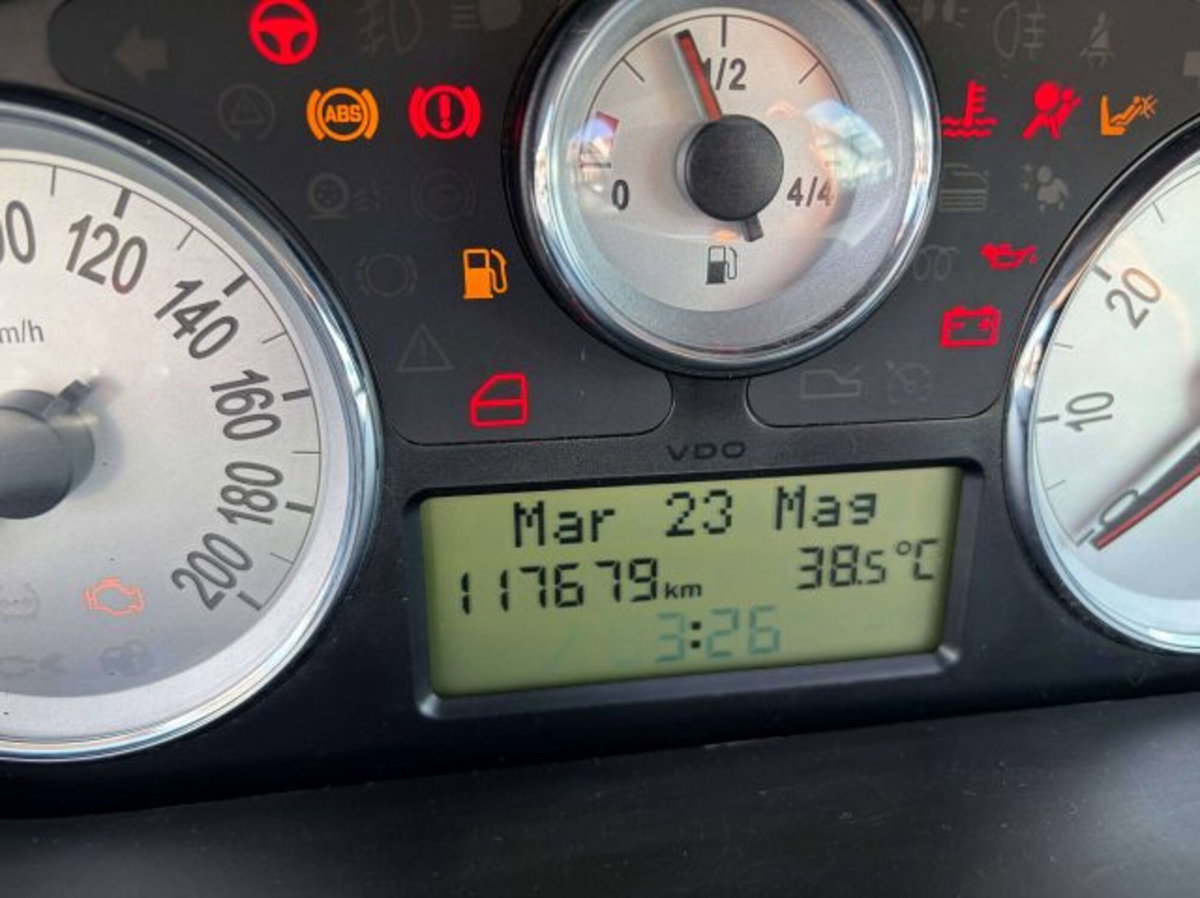 Lancia Ypsilon 1.4 Argento Ecochic GPL (11)