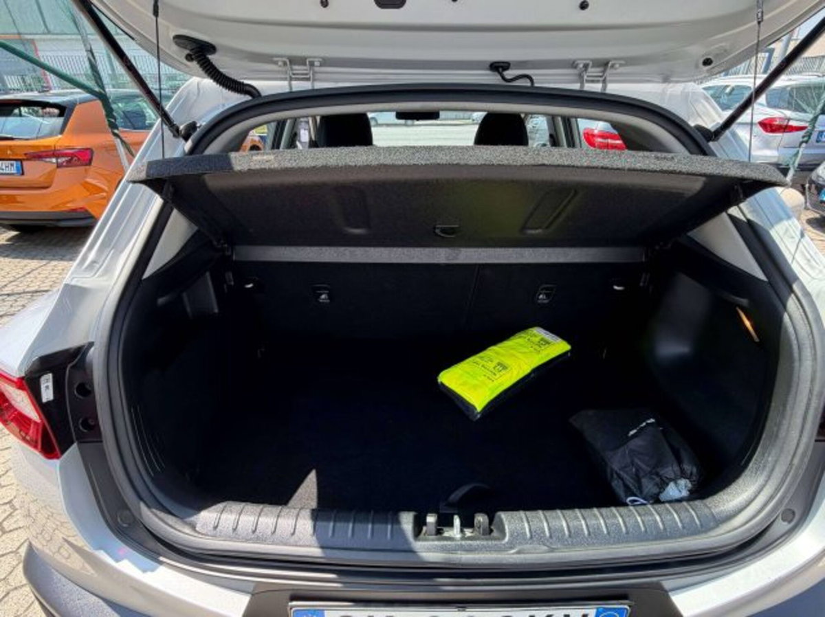 Kia Stonic 1.2 mpi Style gpl 82cv (15)