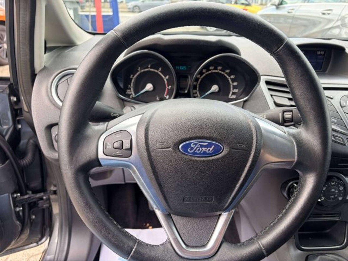 Ford Fiesta Plus 1.4 5 porte Bz.- GPL (11)