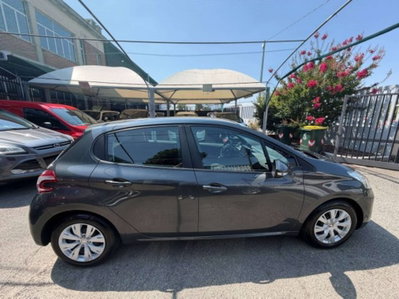 Peugeot 208 1.2 puretech Active s&s 75cv (4)