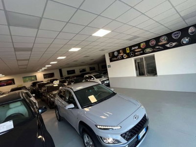 Hyundai Kona 1.0 T-GDI Hybrid 48V iMT XLine (2)