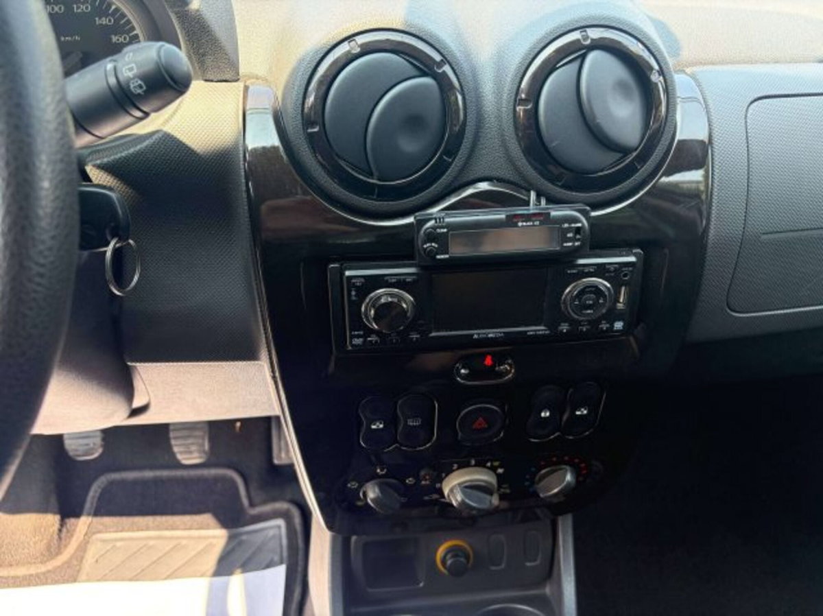 Dacia Duster 1.5 dCi 110CV 4x2 Ambiance (10)