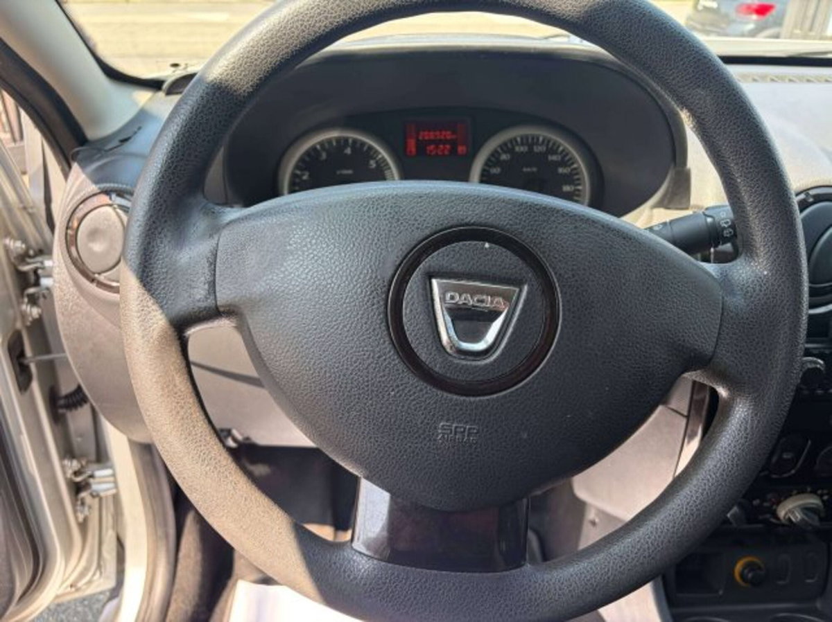 Dacia Duster 1.5 dCi 110CV 4x2 Ambiance (11)