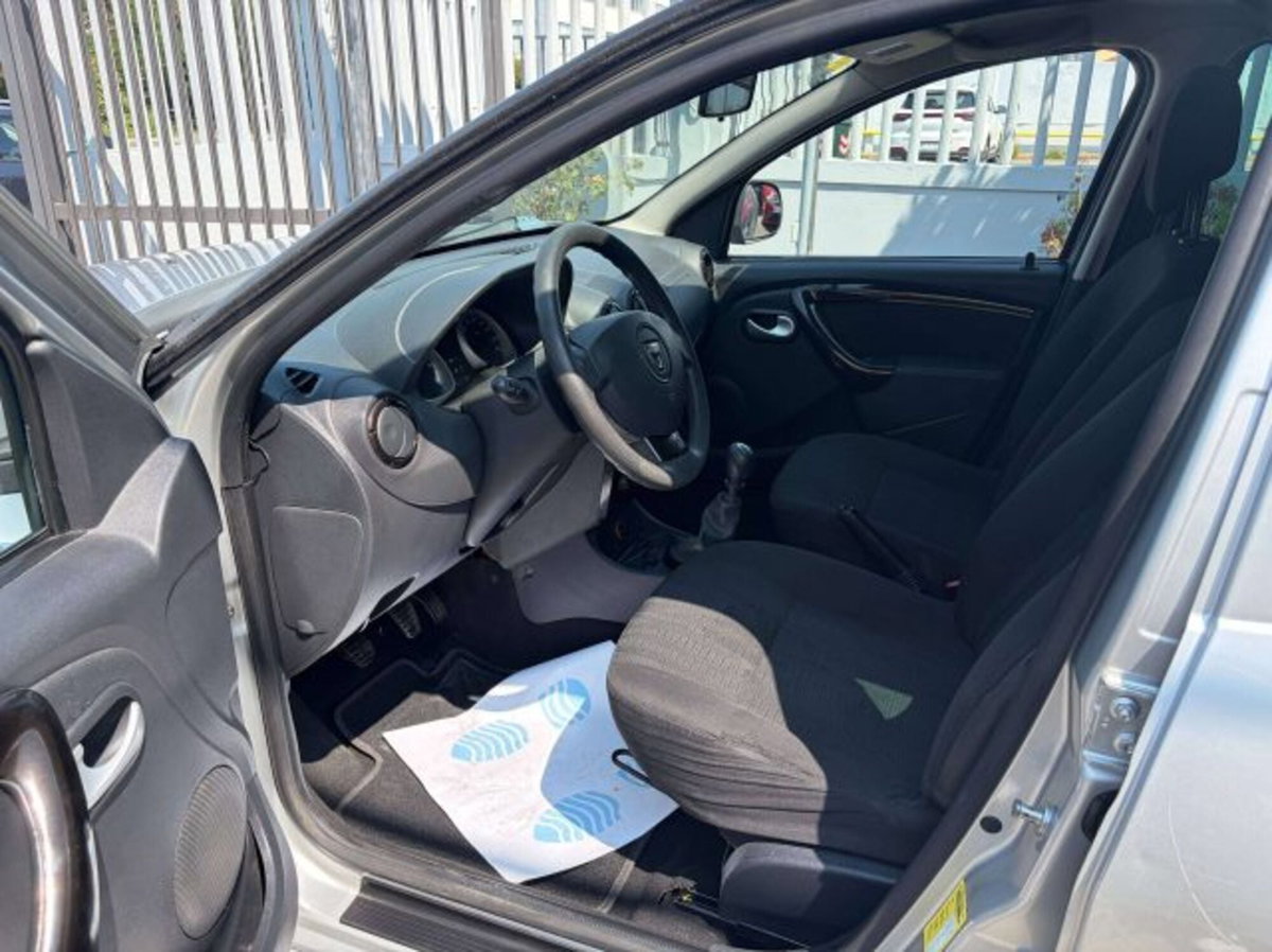 Dacia Duster 1.5 dCi 110CV 4x2 Ambiance (7)