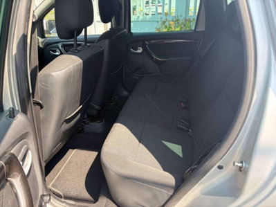 Dacia Duster 1.5 dCi 110CV 4x2 Ambiance (9)