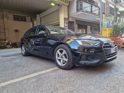 Audi A4 Avant 35 2.0 tdi mhev Business Advanced 163cv s-tronic usata