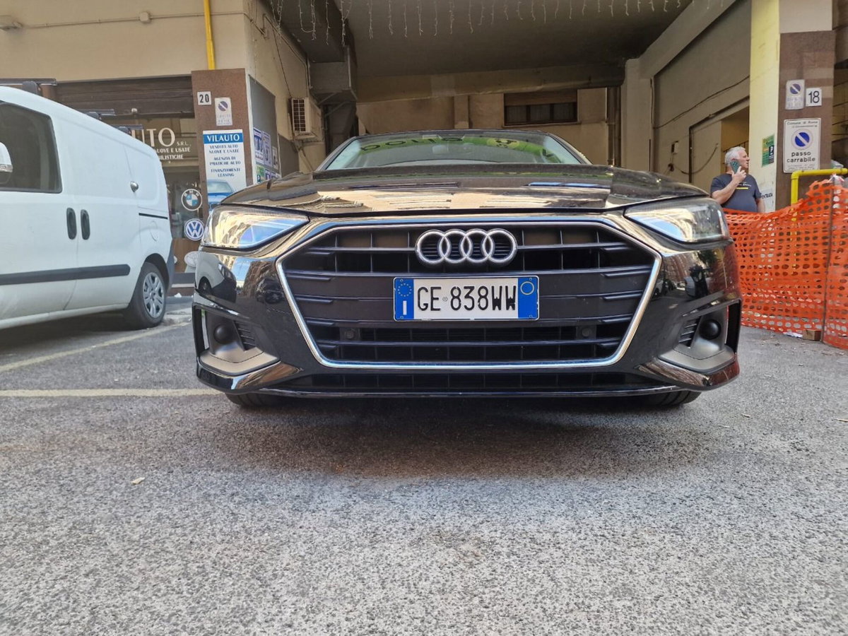 Audi A4 Avant 35 2.0 tdi mhev Business Advanced 163cv s-tronic (2)
