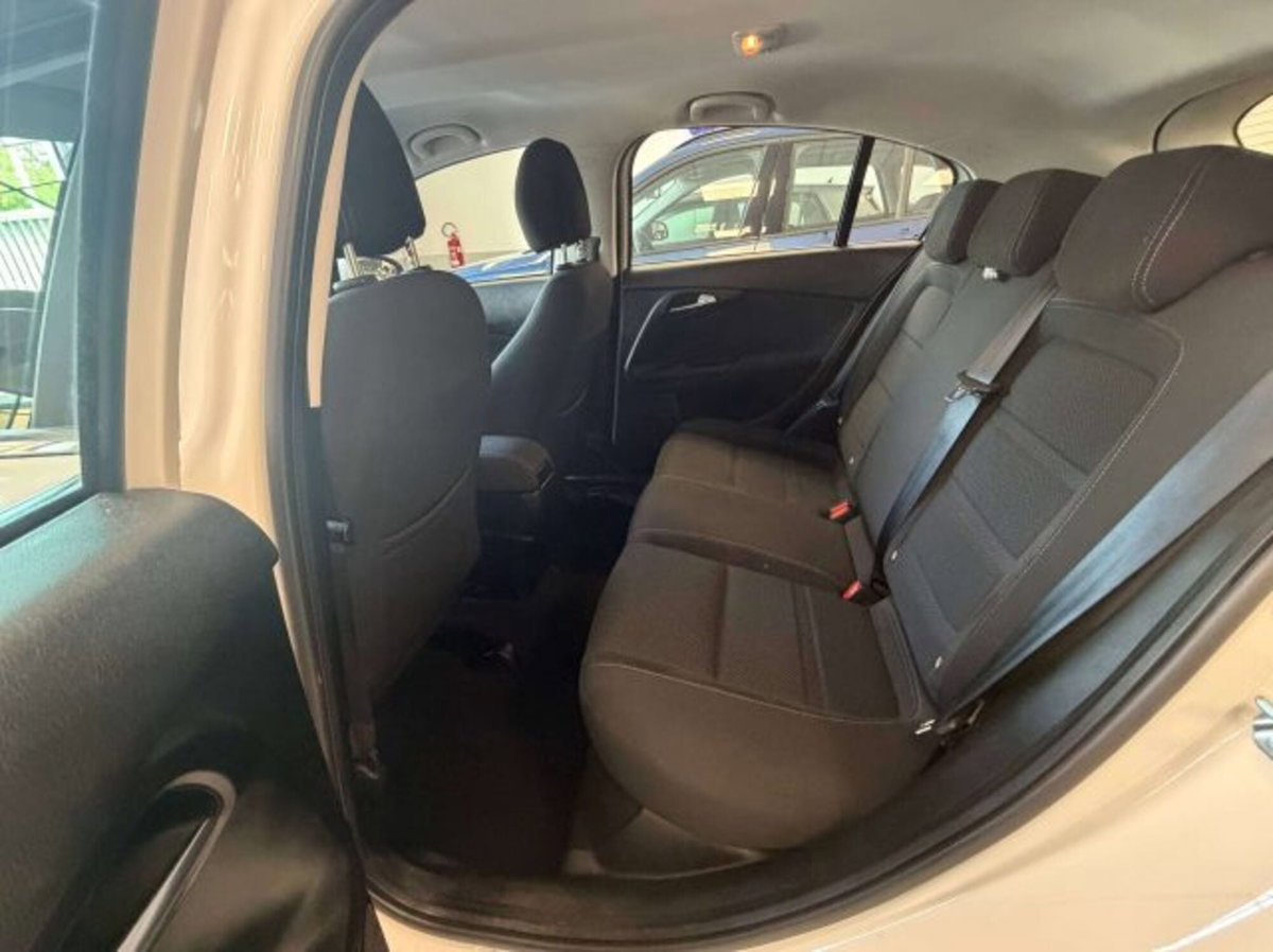 Fiat Tipo Tipo 1.4 T-Jet 120CV GPL 4 porte Lounge (8)