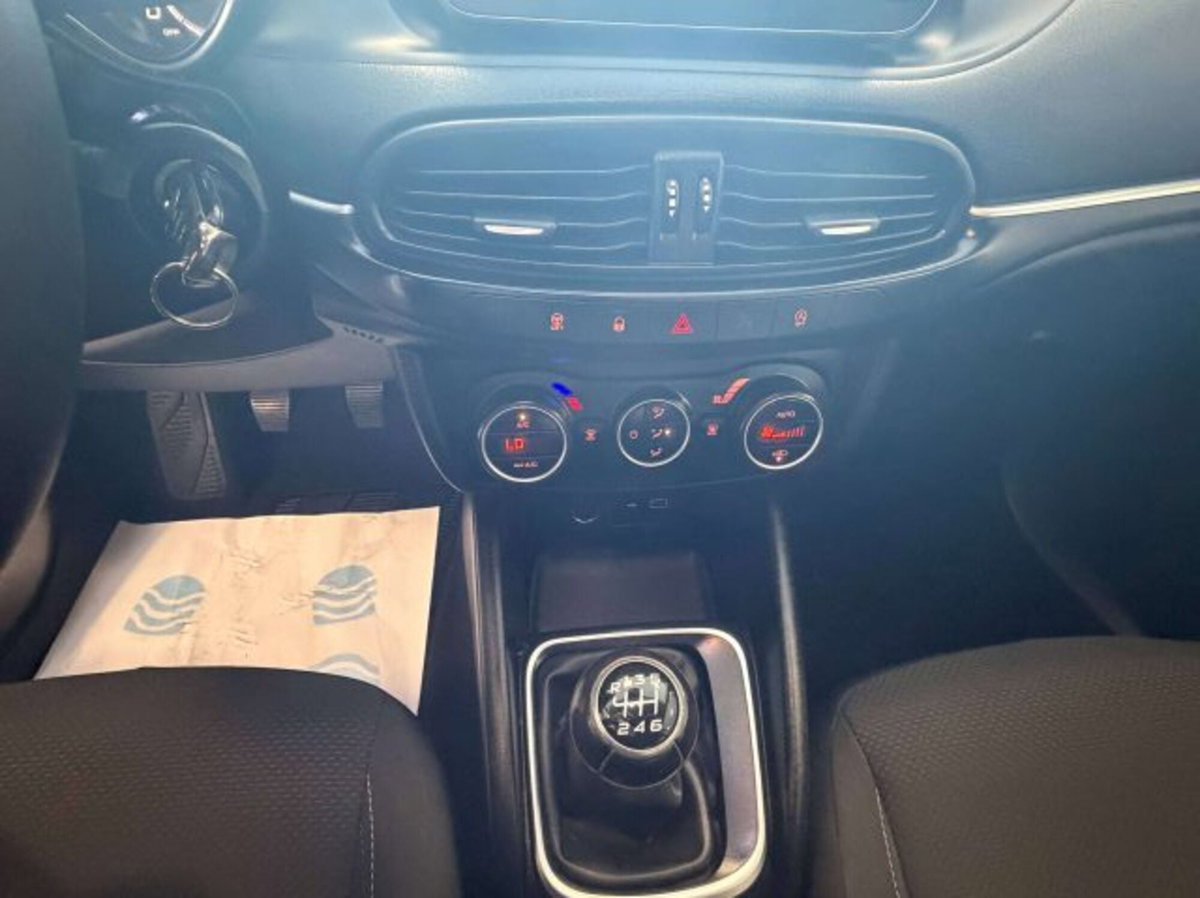 Fiat Tipo Tipo 1.4 T-Jet 120CV GPL 4 porte Lounge (9)
