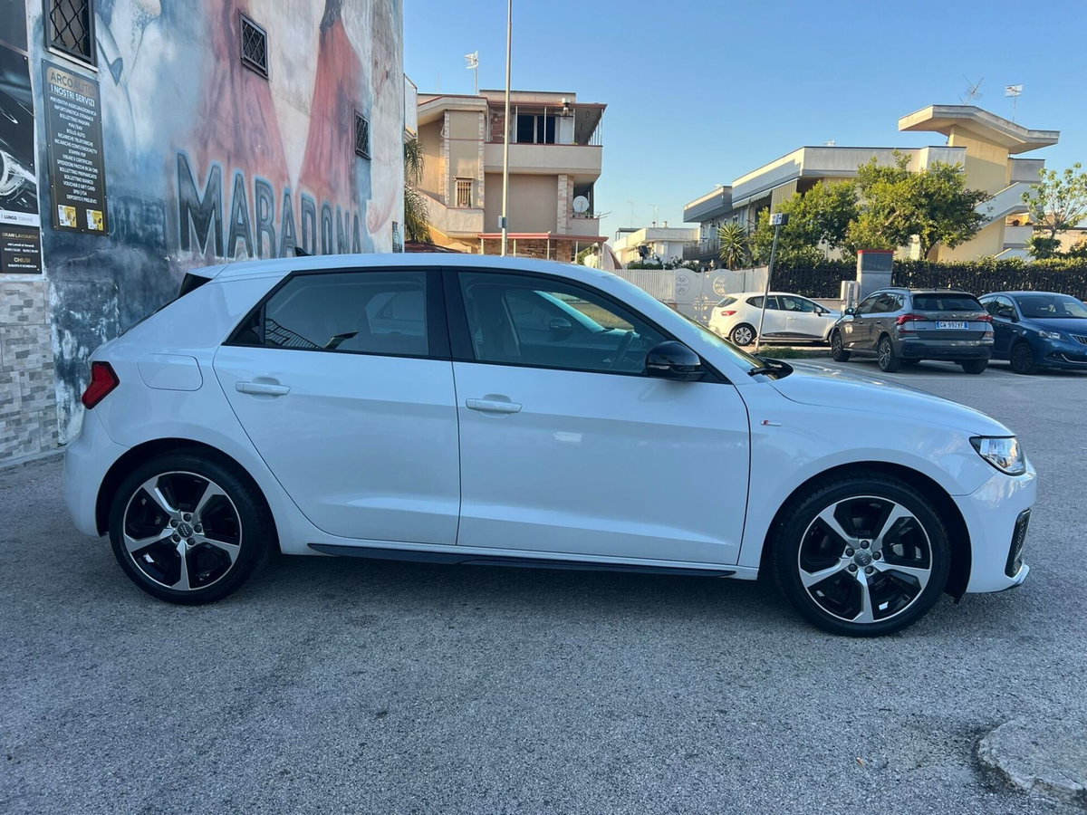 Audi A1 Sportback 30 TFSI S line edition