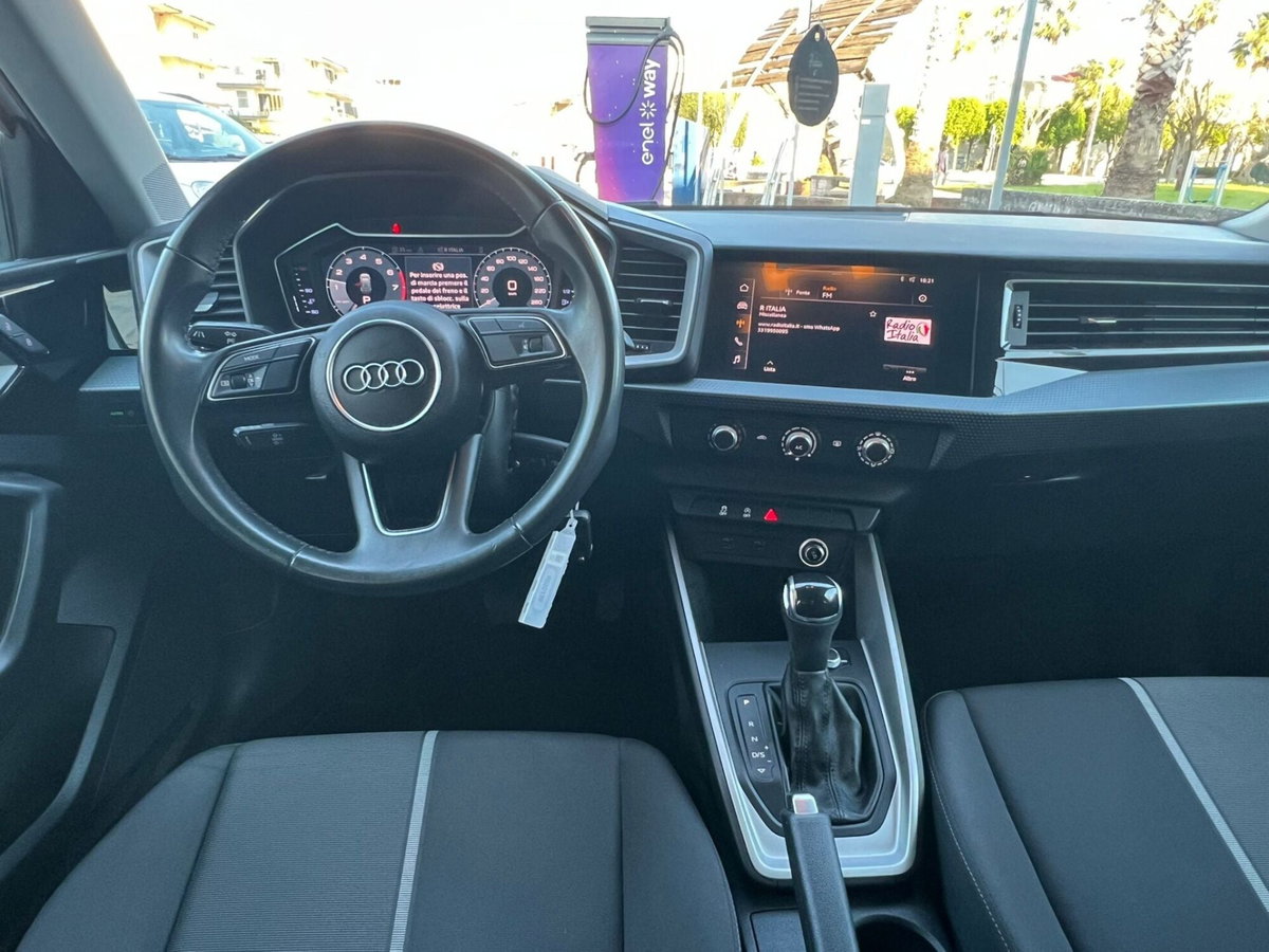 Audi A1 Sportback 30 TFSI S line edition (13)