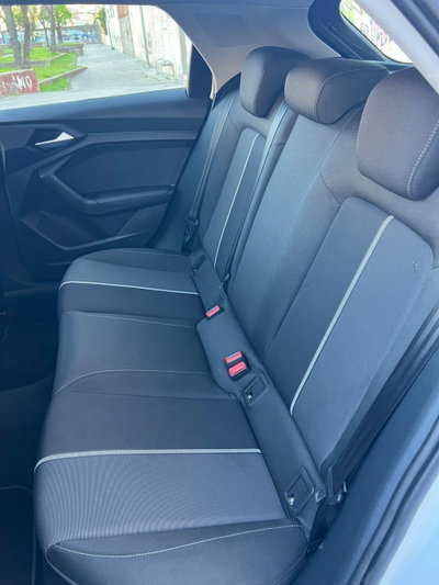 Audi A1 Sportback 30 TFSI S line edition (8)