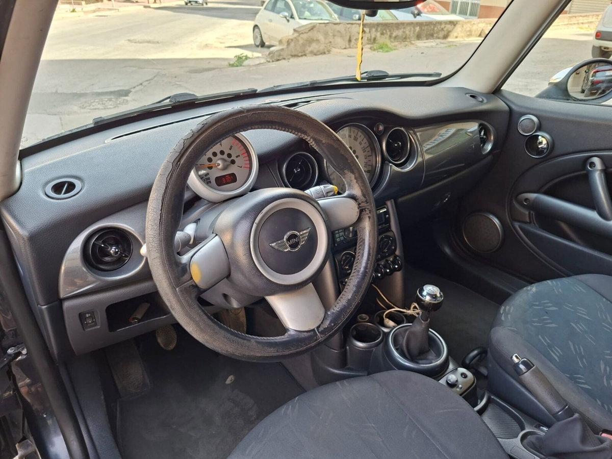 MINI Mini 1.4 tdi One D (10)