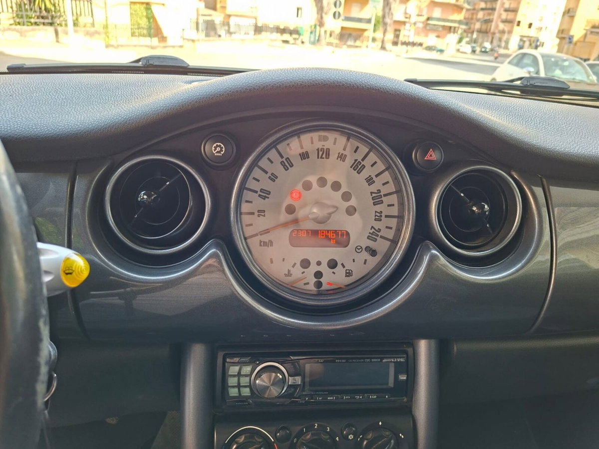 MINI Mini 1.4 tdi One D (12)