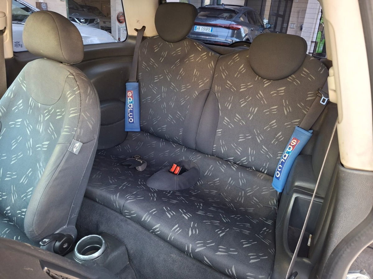 MINI Mini 1.4 tdi One D (16)
