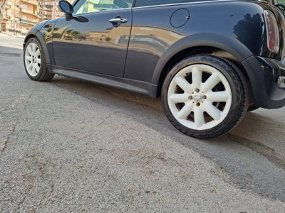 MINI Mini 1.4 tdi One D (8)