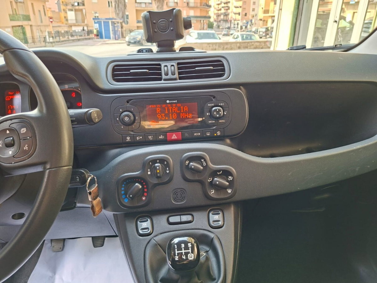 Fiat Panda 1.3 MJT 80 CV S&S Lounge (12)