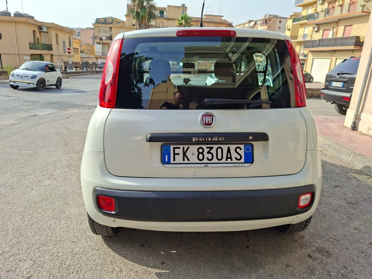 Fiat Panda 1.3 MJT 80 CV S&S Lounge (6)
