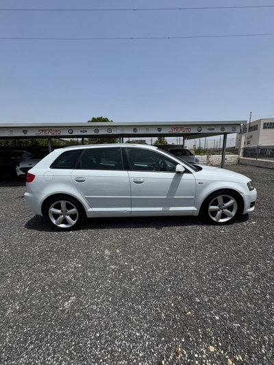Audi A3 Sportback 2.0 TDI F.AP. Ambiente (7)