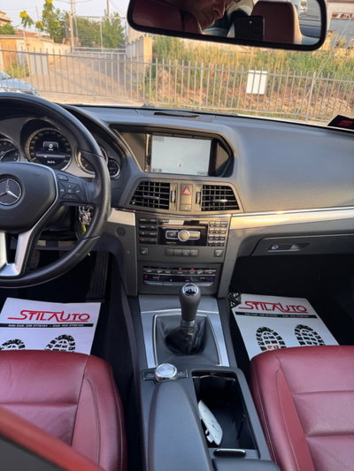 Mercedes-Benz Classe E Coupé 220 CDI Coupé BlueEFFICIENCY (12)