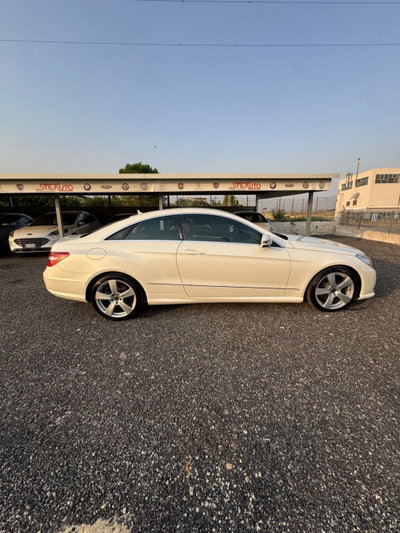 Mercedes-Benz Classe E Coupé 220 CDI Coupé BlueEFFICIENCY (7)