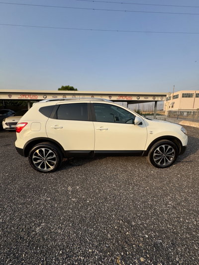 Nissan Qashqai 1.5 dCi DPF Tekna (7)