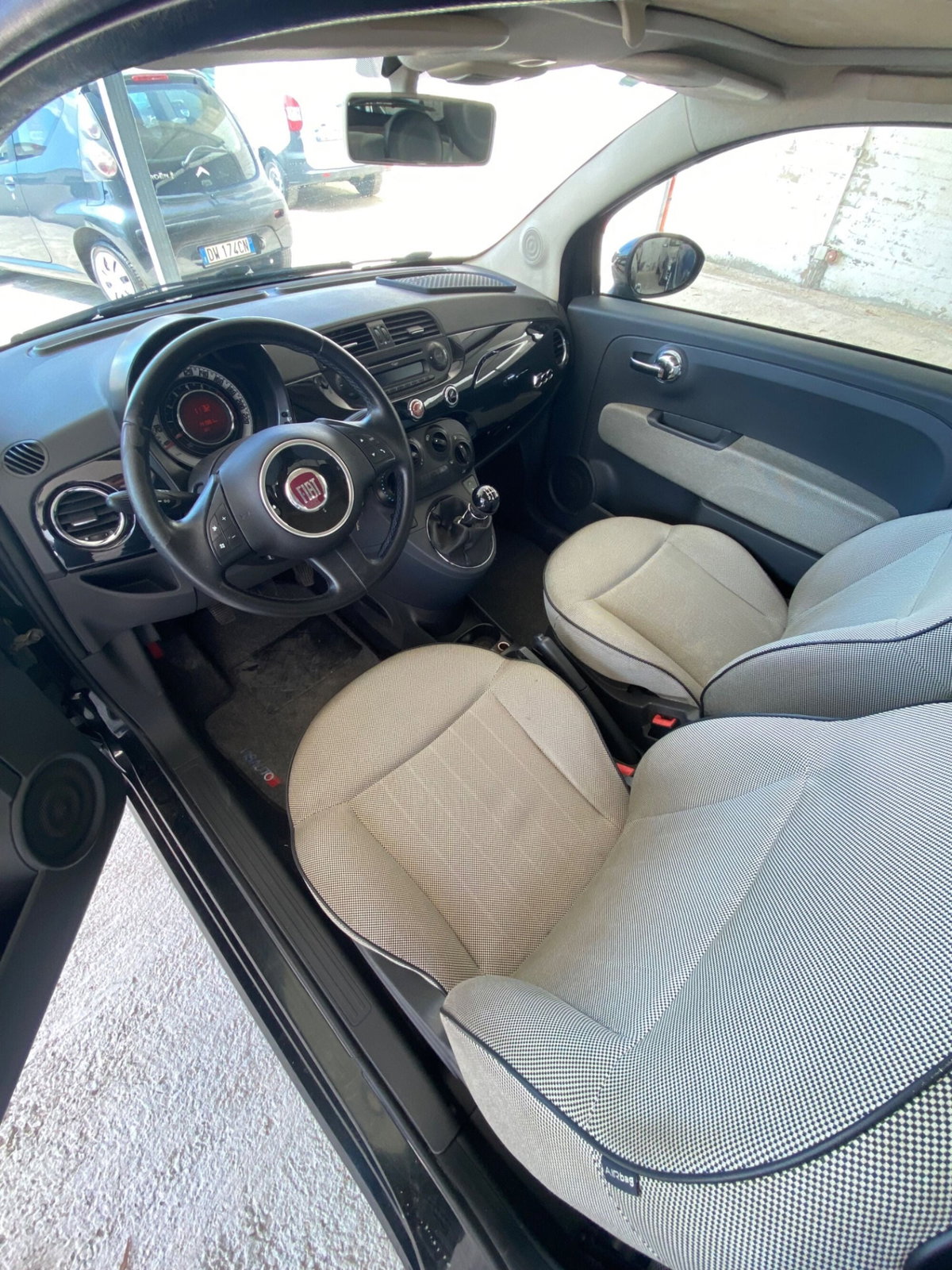 Fiat 500 1.2 Lounge (8)