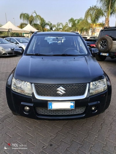 Suzuki Grand Vitara 1.9 DDiS 5 porte (11)