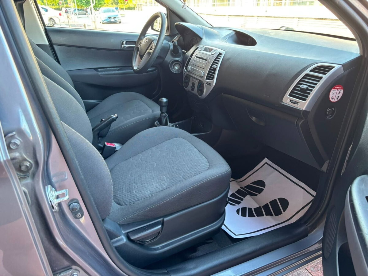 Hyundai i20 1.2 5p. Classic (10)