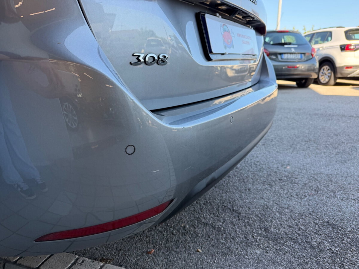 Peugeot 308 SW BlueHDi 130 S&S GT (10)