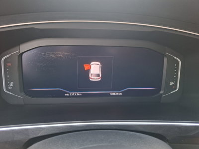 Volkswagen Tiguan 1.6 TDI SCR Business BlueMotion Technology (17)