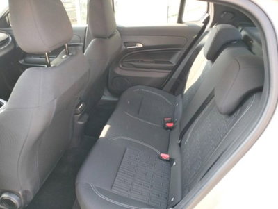 Fiat 600 1.2 hybrid Pop 145cv auto (9)