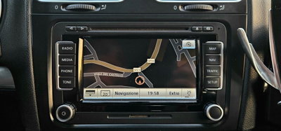 Volkswagen Golf 2.0 TDI 140CV DPF 5p. Highline (10)