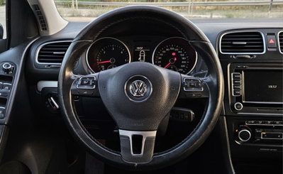 Volkswagen Golf 2.0 TDI 140CV DPF 5p. Highline (13)