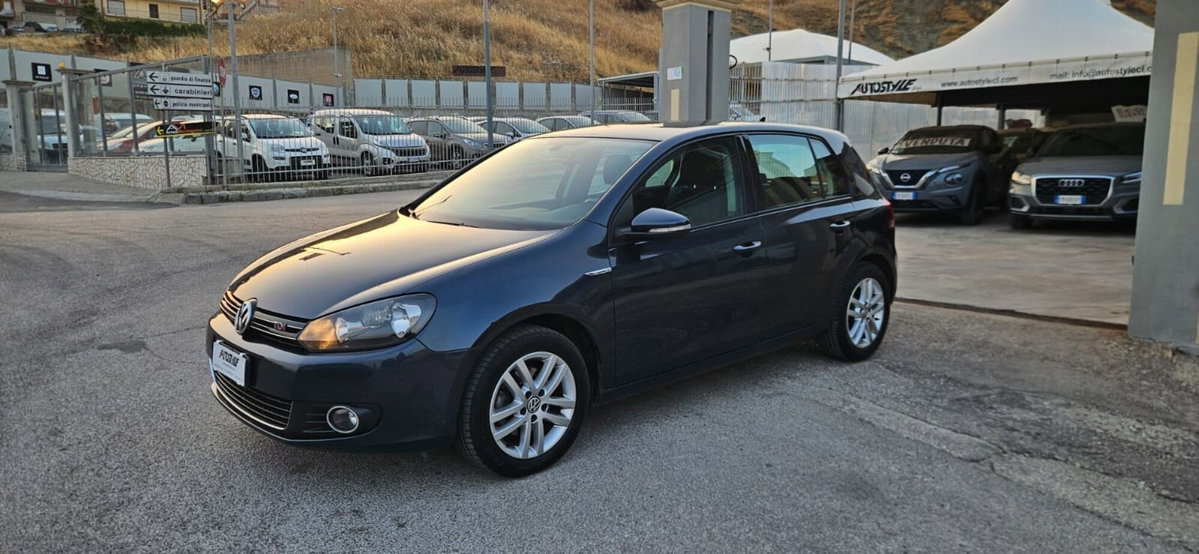 Volkswagen Golf 2.0 TDI 140CV DPF 5p. Highline (3)