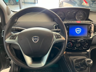 Lancia Ypsilon 1.0 FireFly 5 porte S&S Hybrid Alberta Ferretti (10)