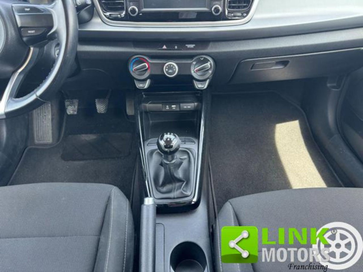 Kia Rio 1.2 MPi Evolution (12)