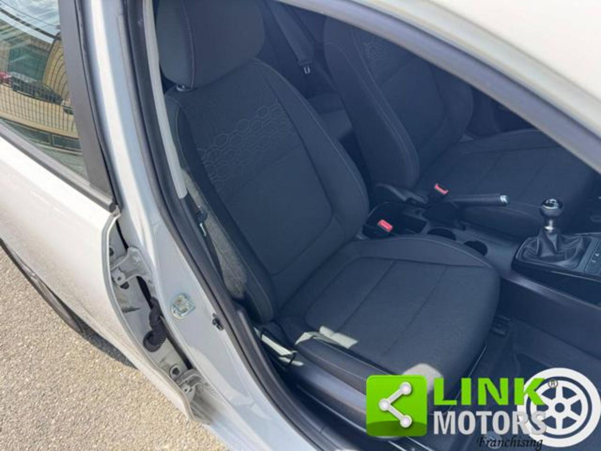 Kia Rio 1.2 MPi Evolution (17)