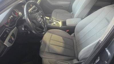 Audi A4 Avant 2.0 TDI 190 CV ultra S tronic Sport (12)