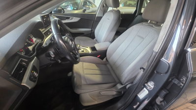 Audi A4 Avant 2.0 TDI 190 CV ultra S tronic Sport (15)