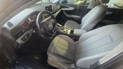 Audi A4 Avant 2.0 TDI 190 CV ultra S tronic Sport (16)