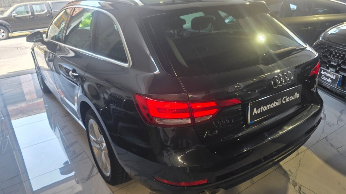 Audi A4 Avant 2.0 TDI 190 CV ultra S tronic Sport (8)