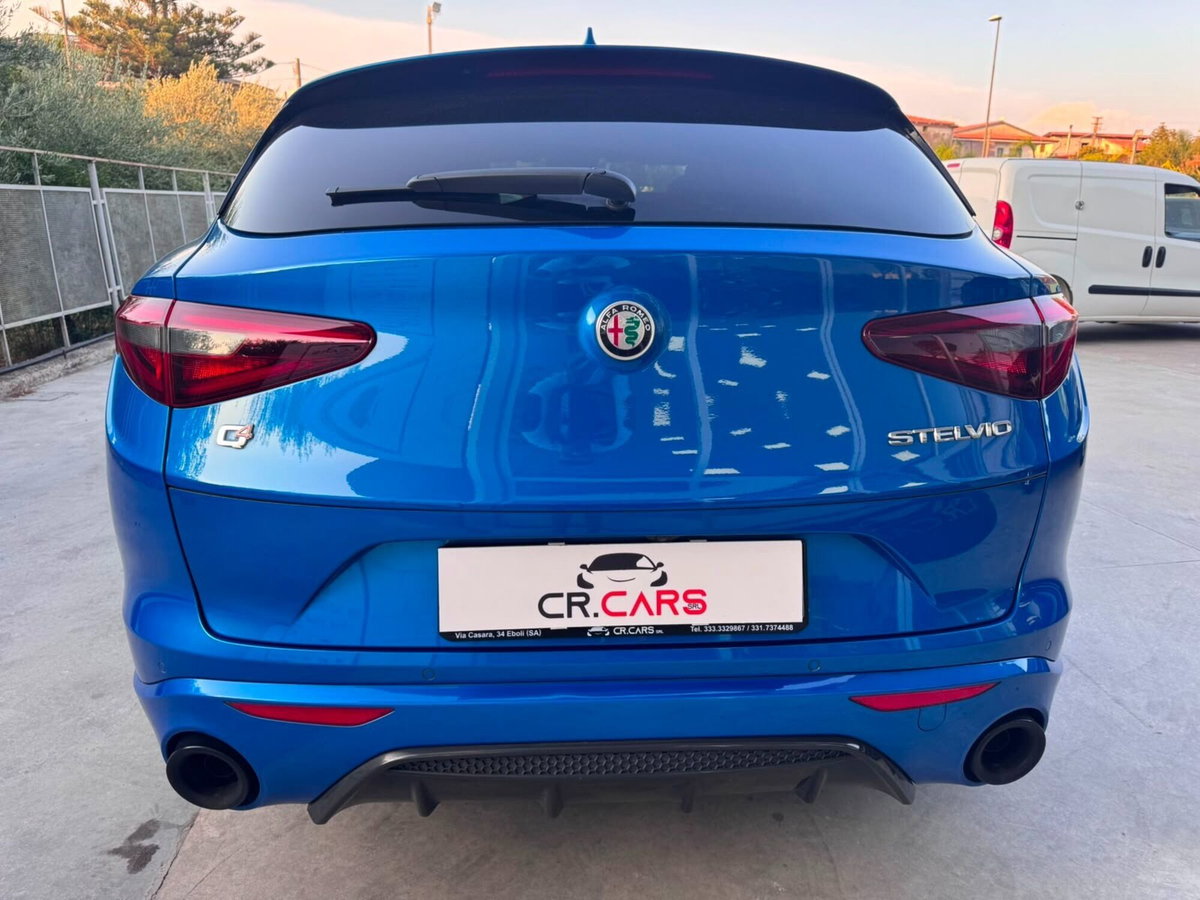 Alfa Romeo Stelvio Stelvio 2.2 Turbodiesel 210 CV AT8 Q4 Veloce (7)