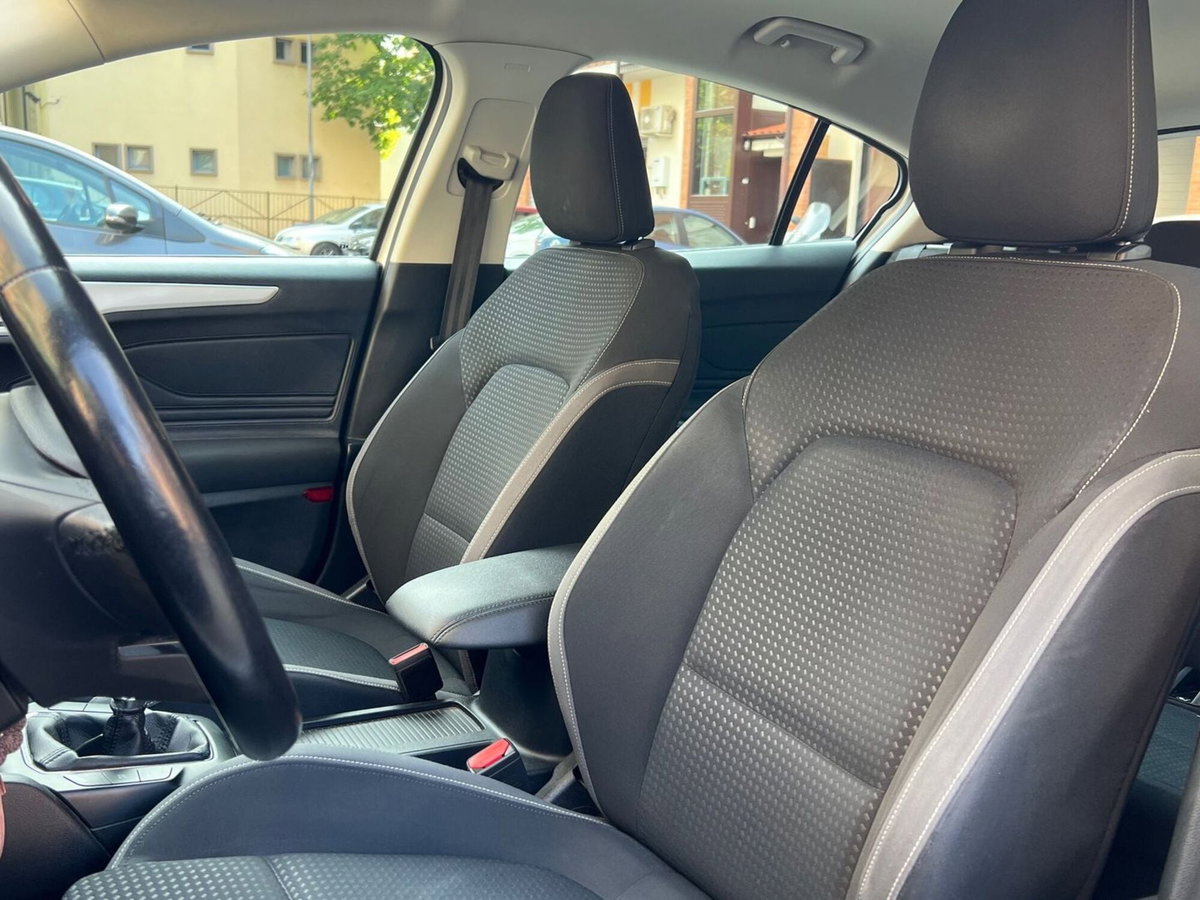 Ford Focus 1.0 EcoBoost 100 CV 5p. Plus (11)
