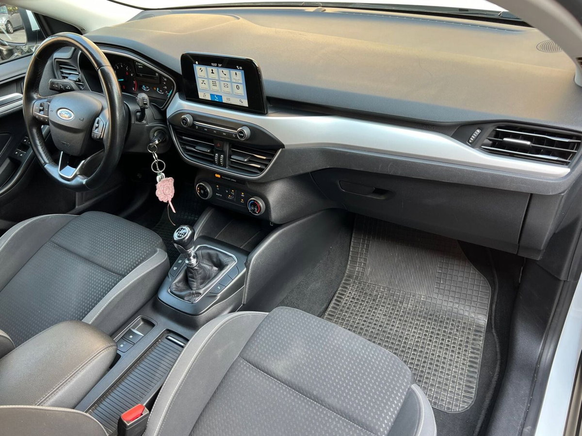 Ford Focus 1.0 EcoBoost 100 CV 5p. Plus (14)