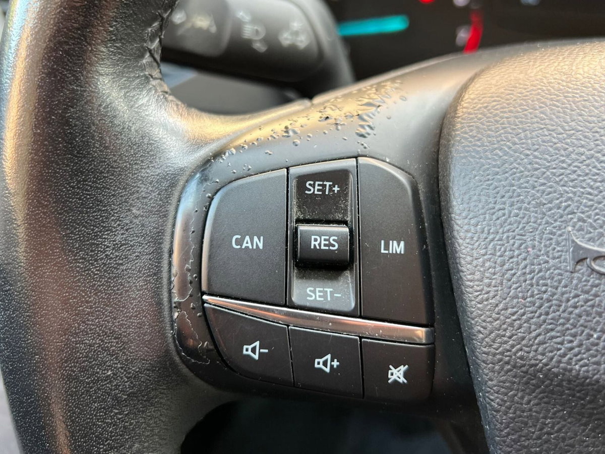 Ford Focus 1.0 EcoBoost 100 CV 5p. Plus (20)