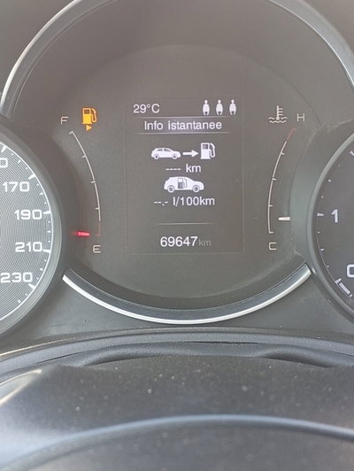 Fiat 500X 1.3 MultiJet 95 CV Connect (16)