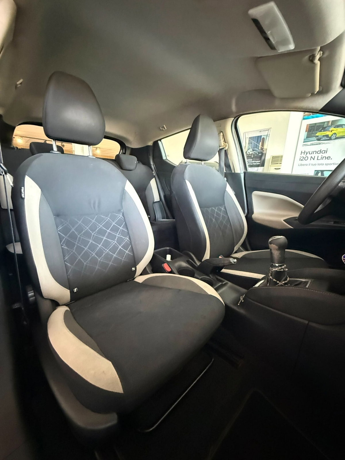 Nissan Micra 1.0L 12V 5 porte Acenta (11)